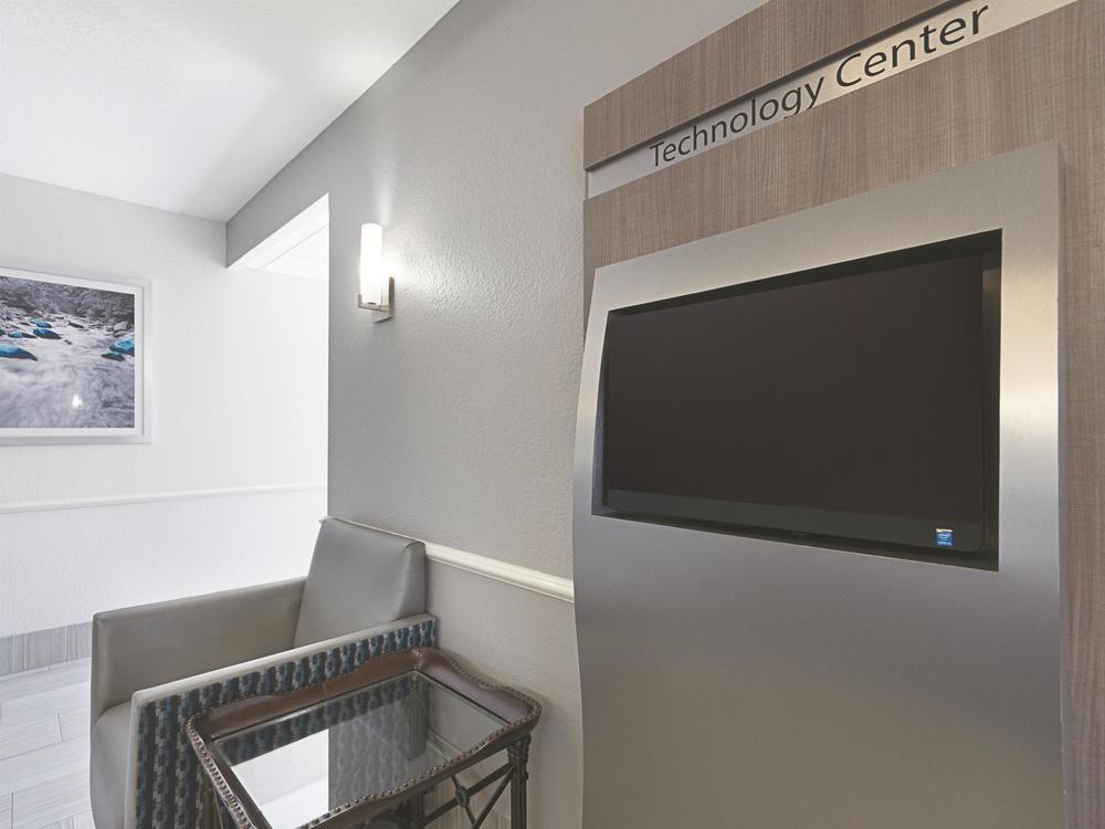 La Quinta By Wyndham Conroe Hotel Ngoại thất bức ảnh