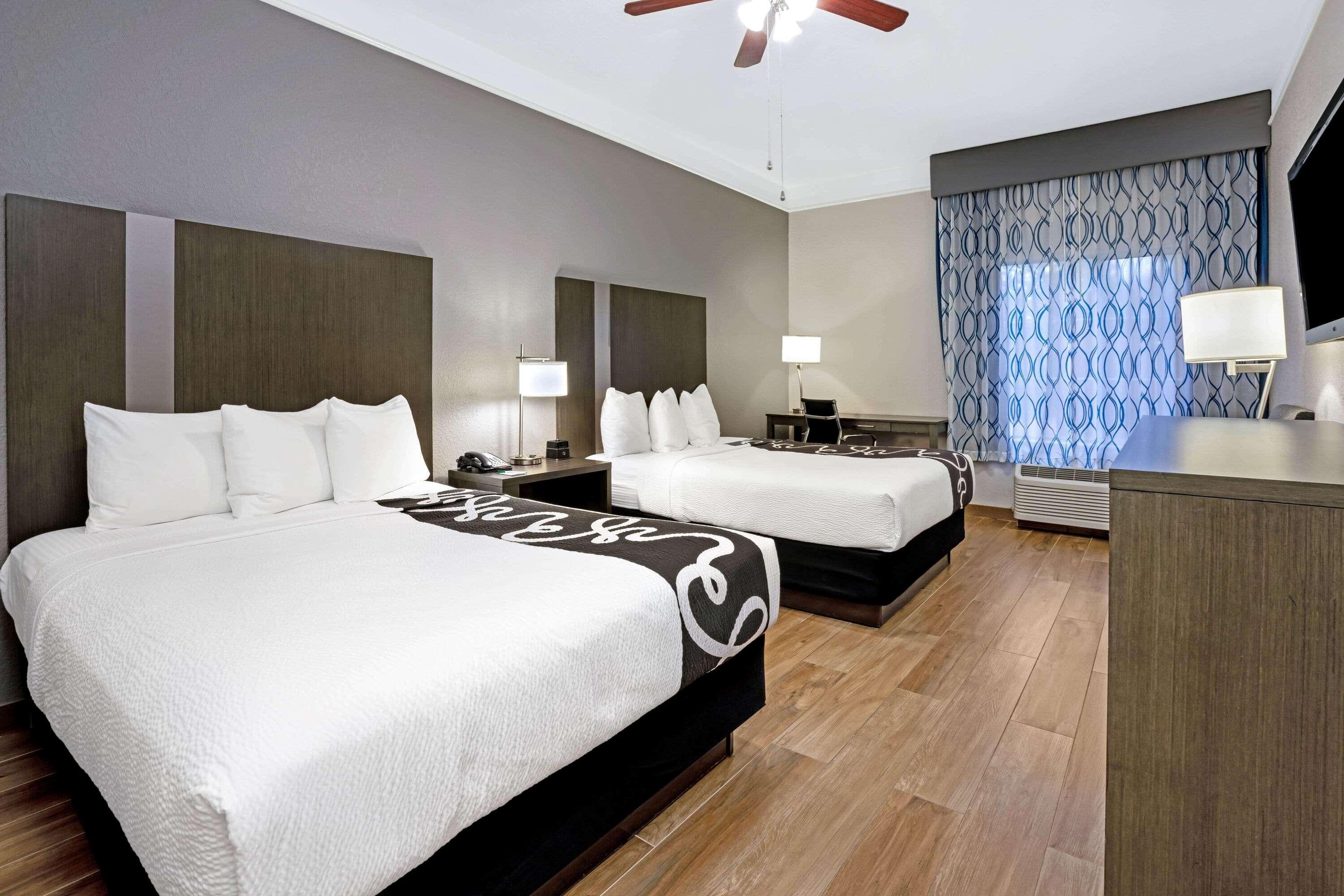 La Quinta By Wyndham Conroe Hotel Ngoại thất bức ảnh