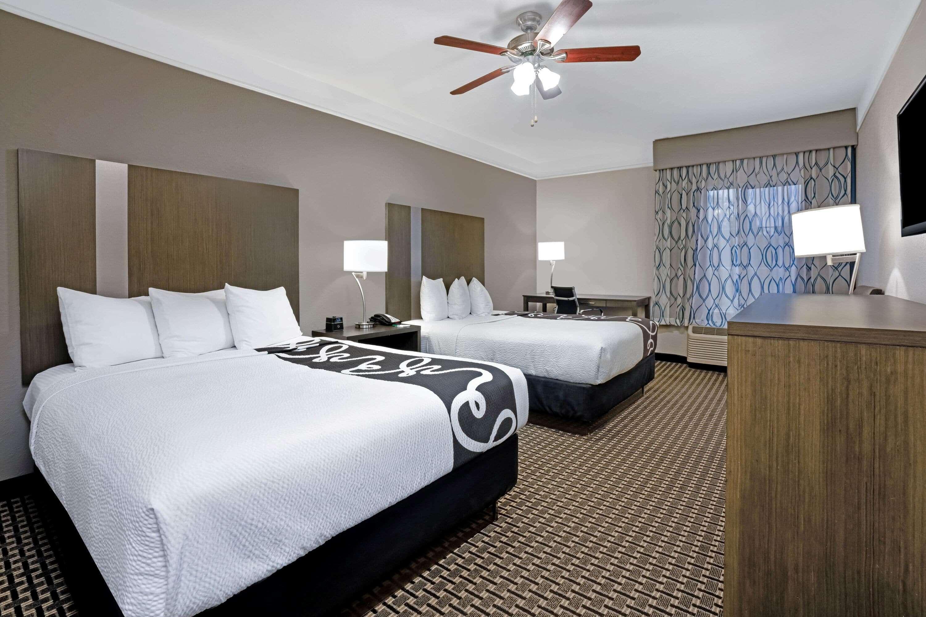 La Quinta By Wyndham Conroe Hotel Ngoại thất bức ảnh